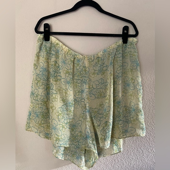 Cacique Women’s yellow Floral Chiffon Lingerie Sleep Set Tank Shorts Sheer 22/24 - Picture 8 of 11